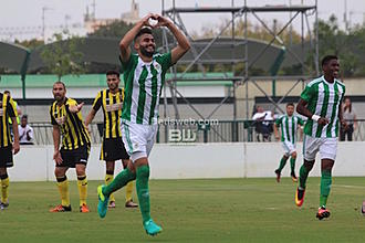 Haga clic en la imagen para ver una versión más grande

Nombre:	Betis B - San Roque 52 copia 2.jpg
Visitas:	1
Size:	65,2 KB
ID:	6575825