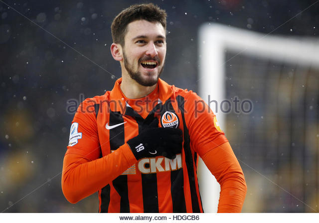 Haga clic en la imagen para ver una versin ms grande

Nombre:	shakhtar-facundo-ferreyra-celebrates-after-scoring-during-the-ukrainian-hdgcb6.jpg
Visitas:	1
Size:	44,1 KB
ID:	6761168