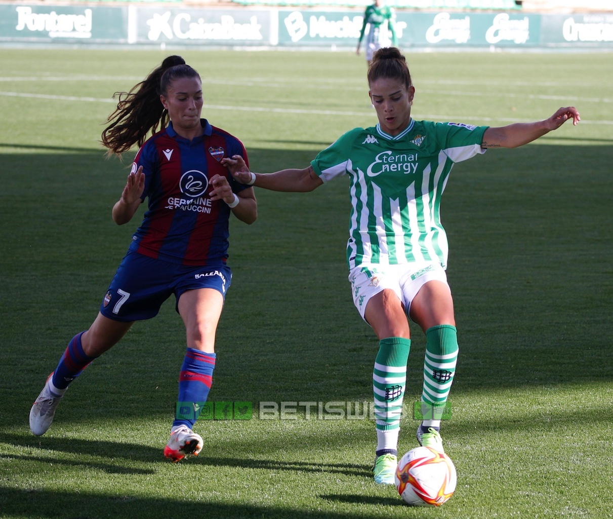 1-8-Real-Betis-Fem-vs-Levante-UD-Fem592