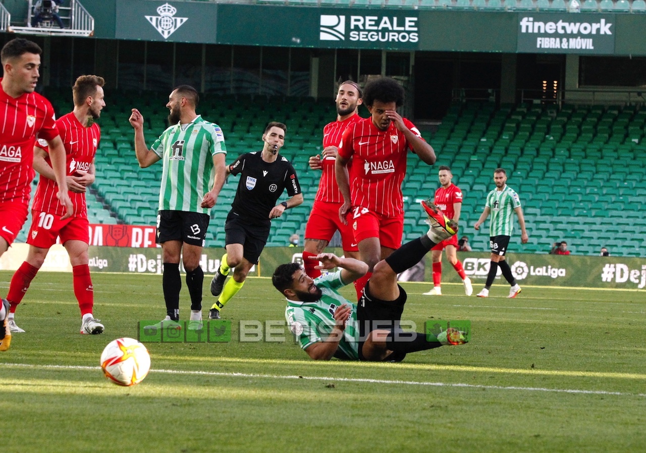 Reanudacion-1-8-–-Real-Betis-vs-Sevilla-FC416