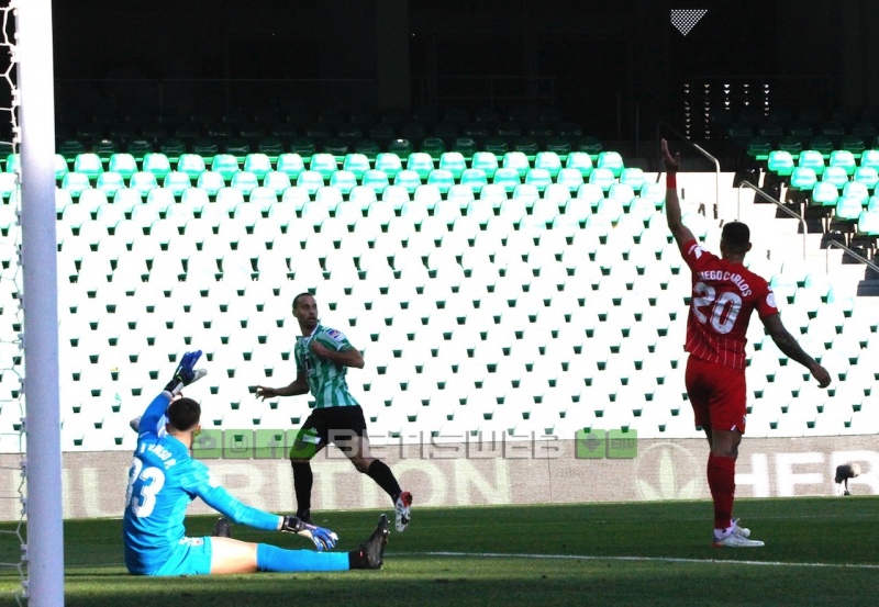 Reanudacion-1-8-–-Real-Betis-vs-Sevilla-FC308