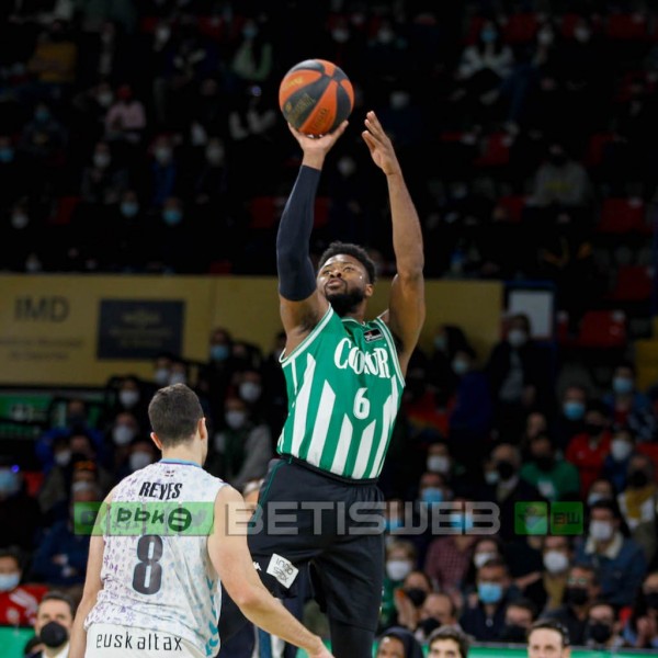 J16-Coosur-Betis-Bilbao-Basket275