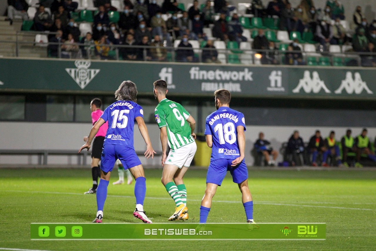 J-15-Betis-Deportivo-vs-Linares-Deportivo-130