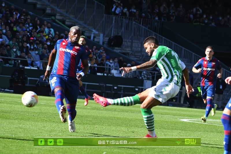 J-15-Real-Betis-Levante-UD11