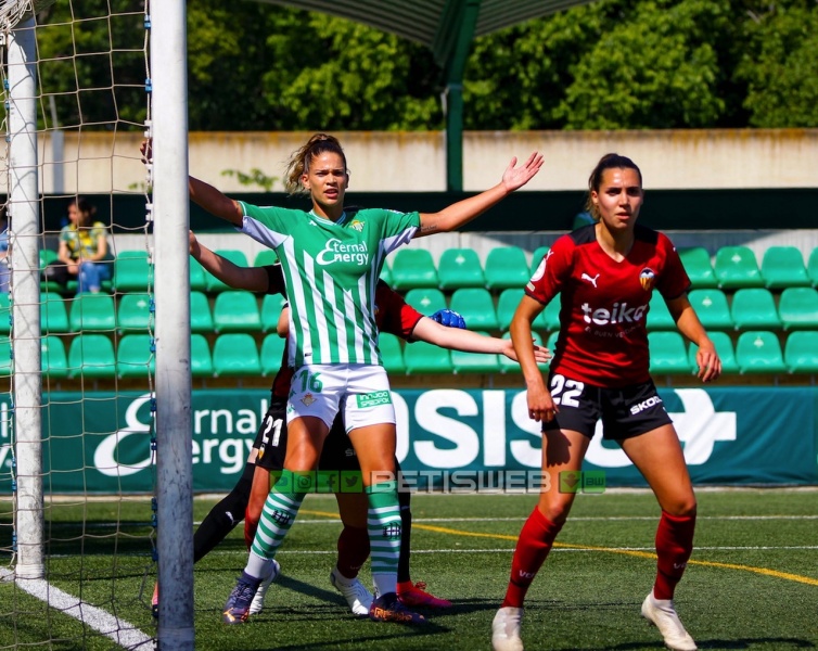 J-28-Real-Betis-Fem-vs-Valencia-Fem190