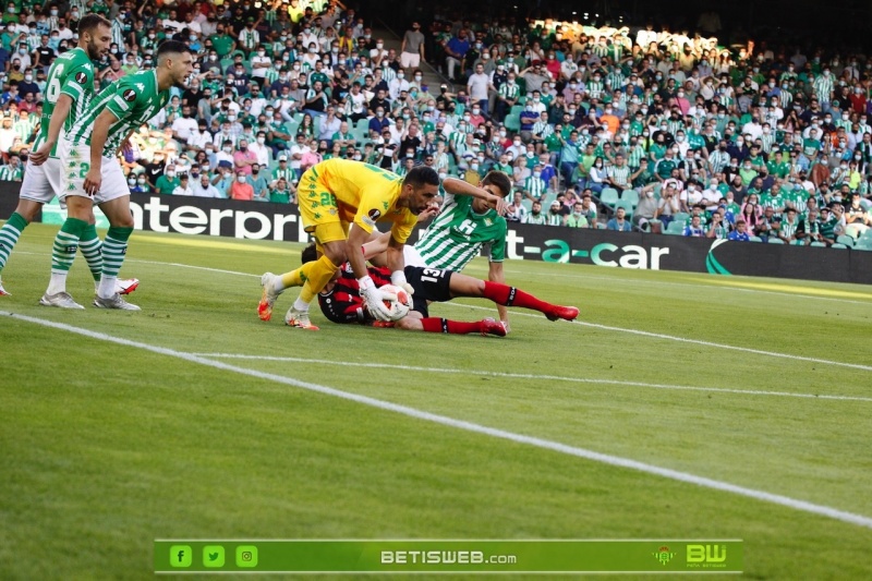 J-3-Real-Betis-vs-Bayer-Leverkusen786