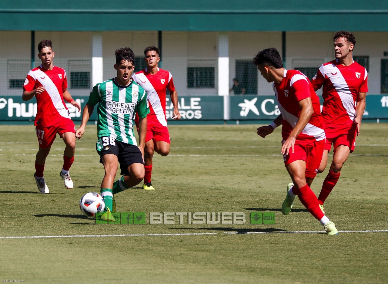 J-4-Betis-Deportivo-vs-Sevilla-Atlético-490