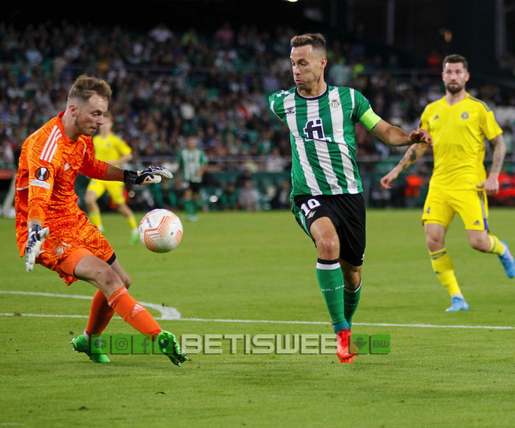 J-6-Real-Betis-vs-HJK-Helsinki875