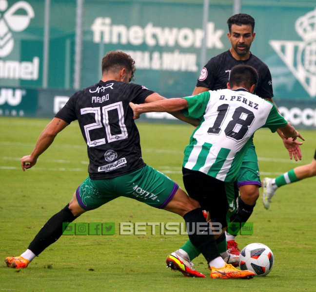 J-8-Betis-Deportivo-vs-At_060