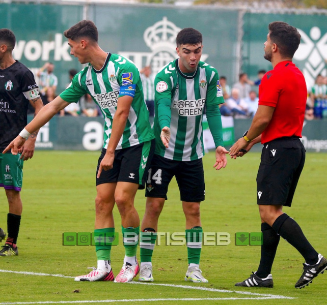 J-8-Betis-Deportivo-vs-At_072