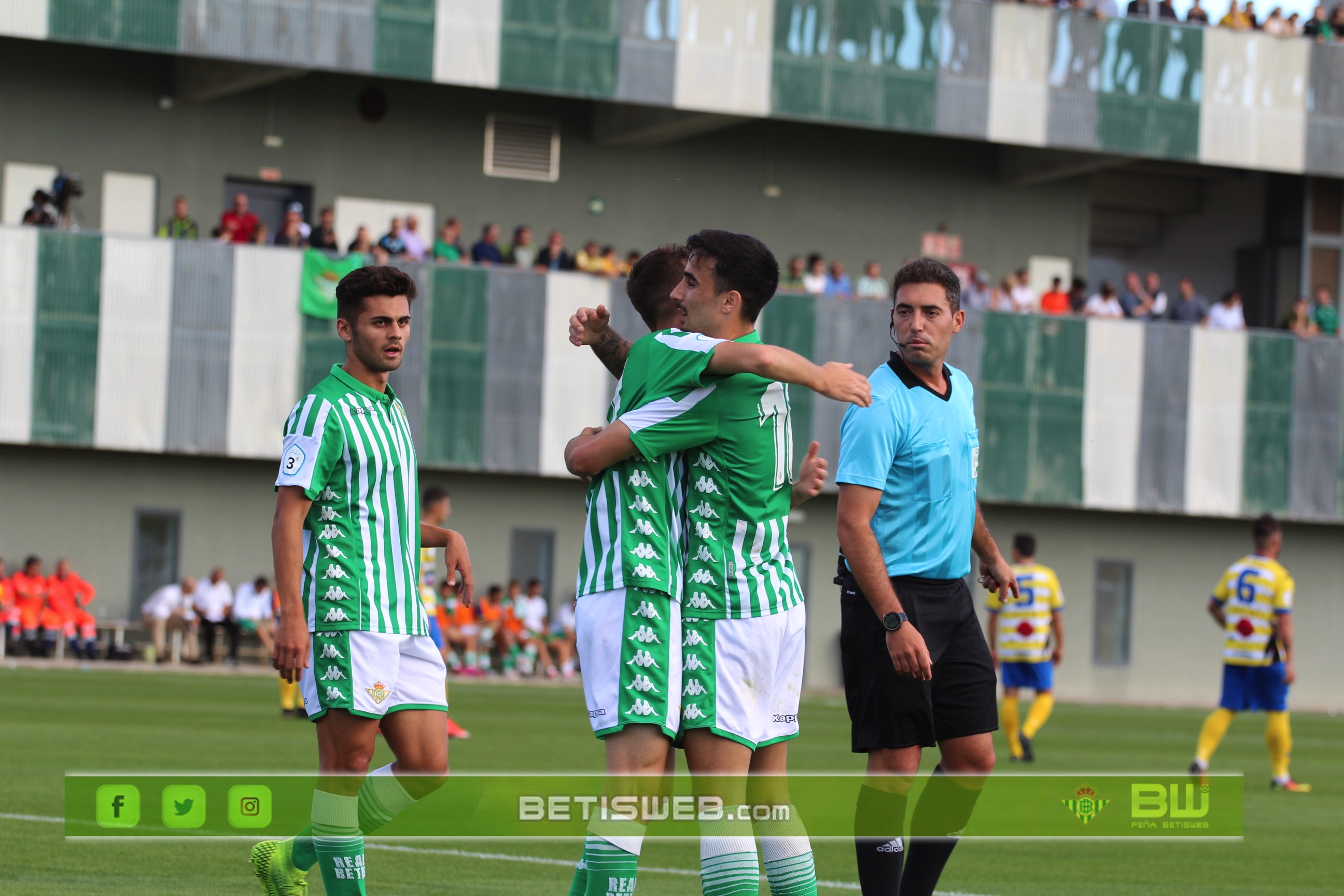 PREVIA Sevilla FC C - Conil CF:  En el buen camino